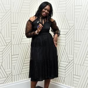 Meet your Posher, Cynthia